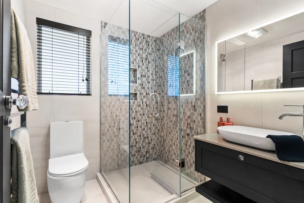 Photos of 129 Birkenhead Avenue