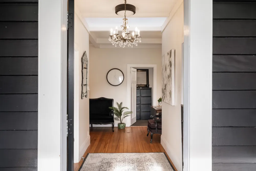 Photos of 129 Birkenhead Avenue