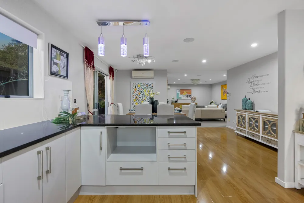 Photos of 89 Rangeview Road