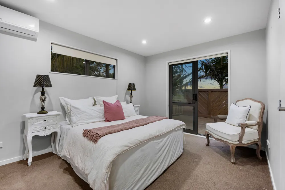 Photos of 89 Rangeview Road