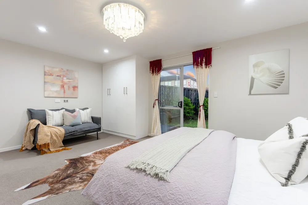 Photos of 89 Rangeview Road