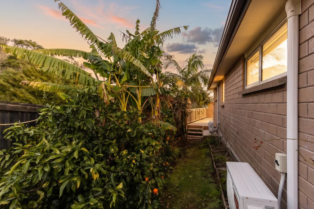 Photos of 89 Rangeview Road