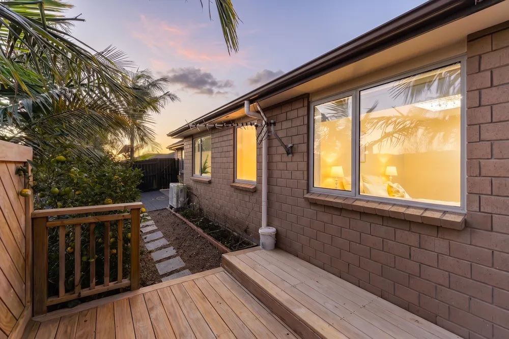 Photos of 89 Rangeview Road