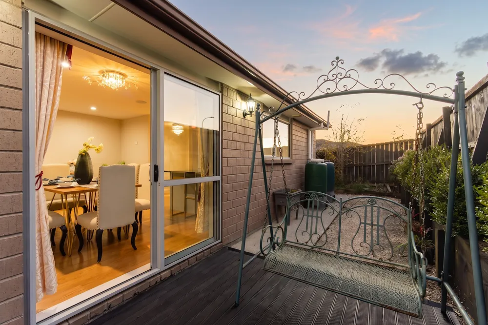 Photos of 89 Rangeview Road
