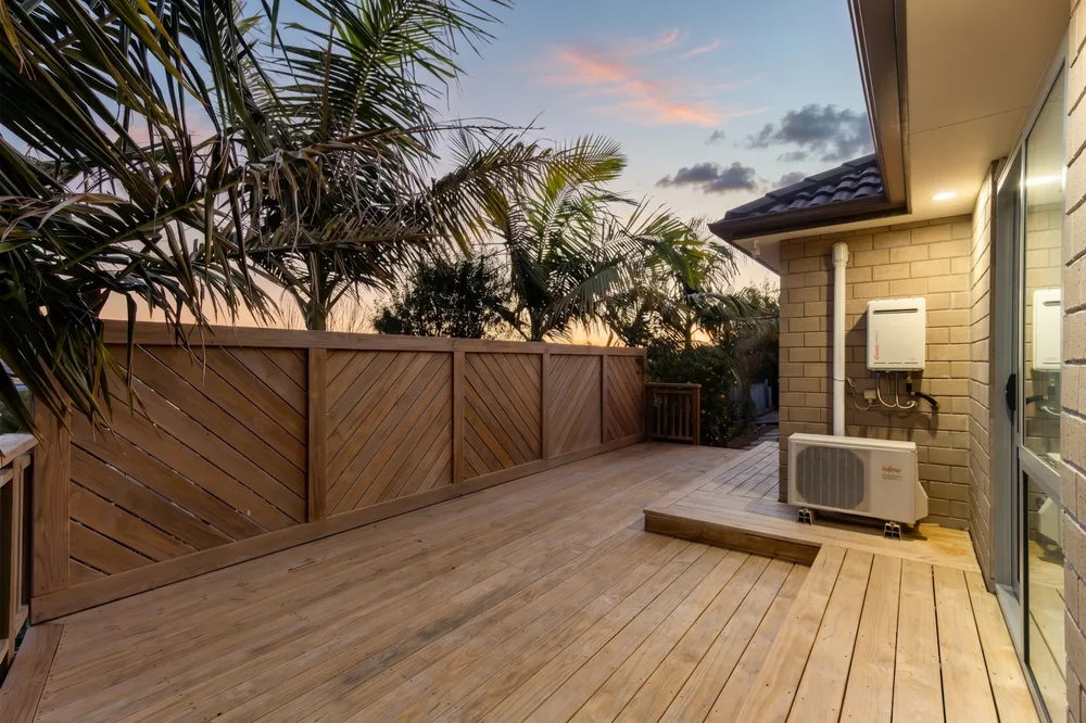 Photos of 89 Rangeview Road