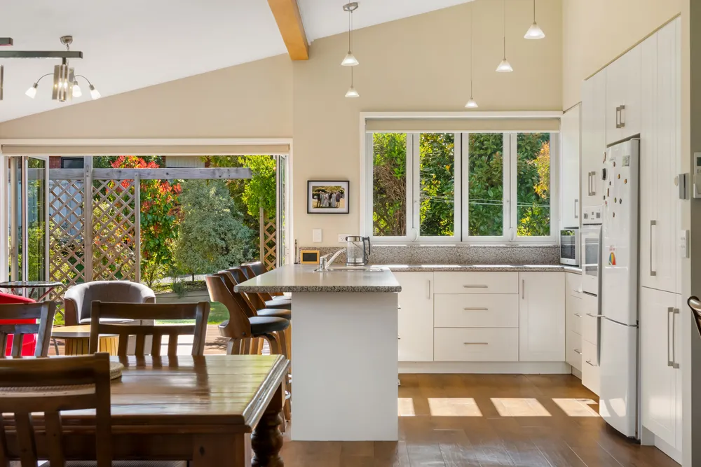 Photos of 60 Beacon Point Road
