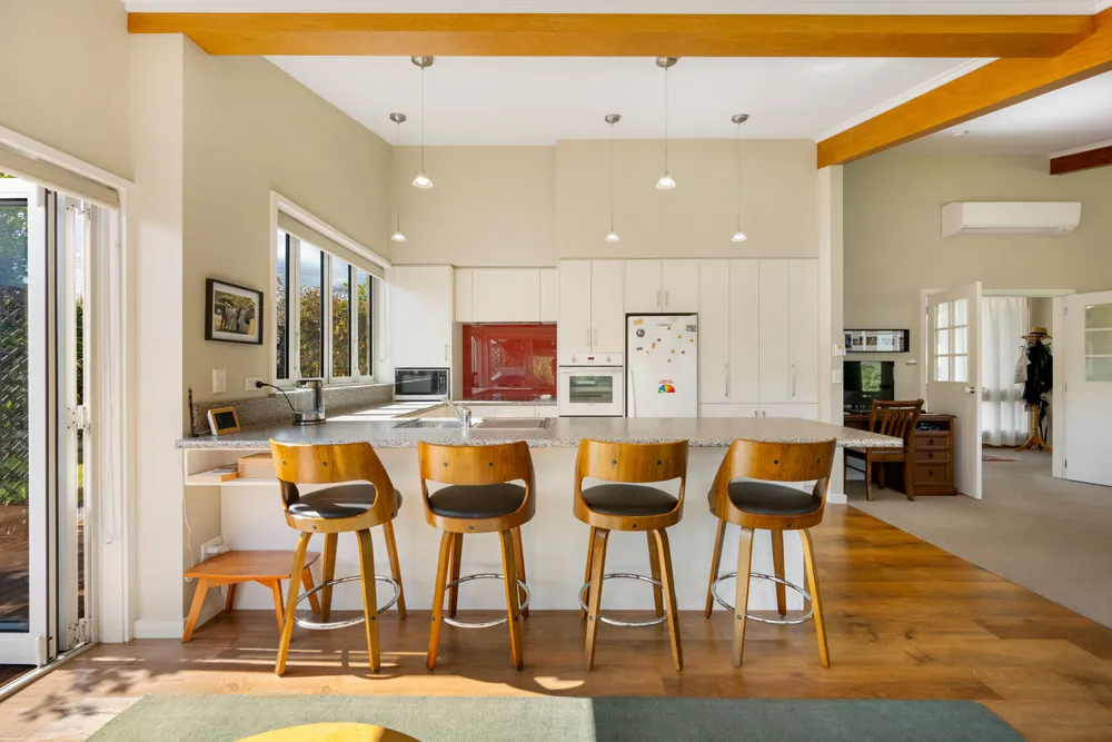 Photos of 60 Beacon Point Road