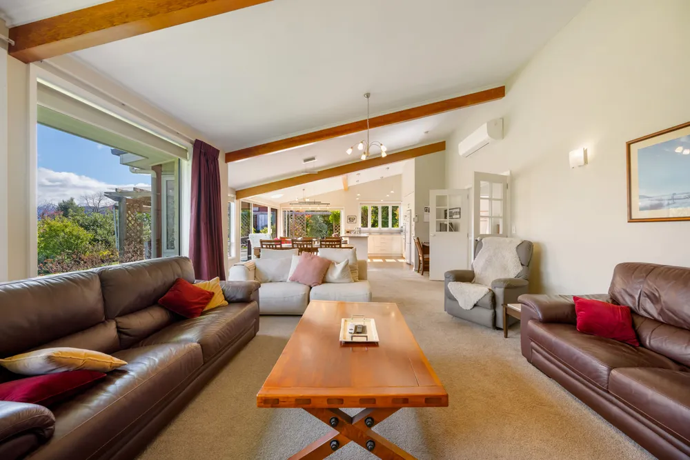 Photos of 60 Beacon Point Road