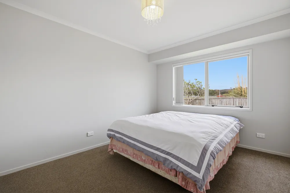 Photos of 32 Palomino Place