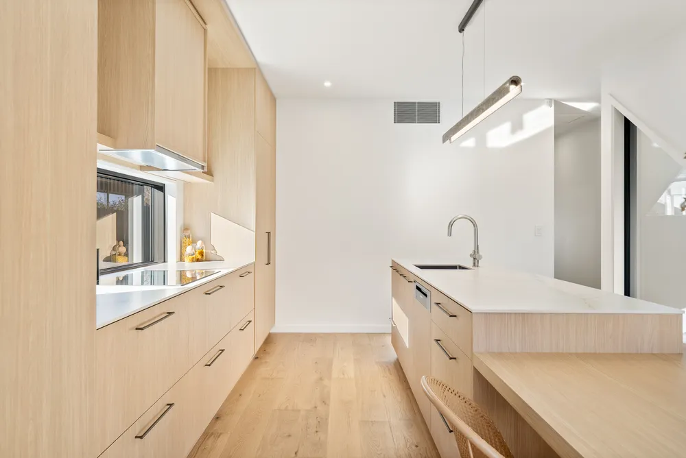 Photos of 48 Andover Street