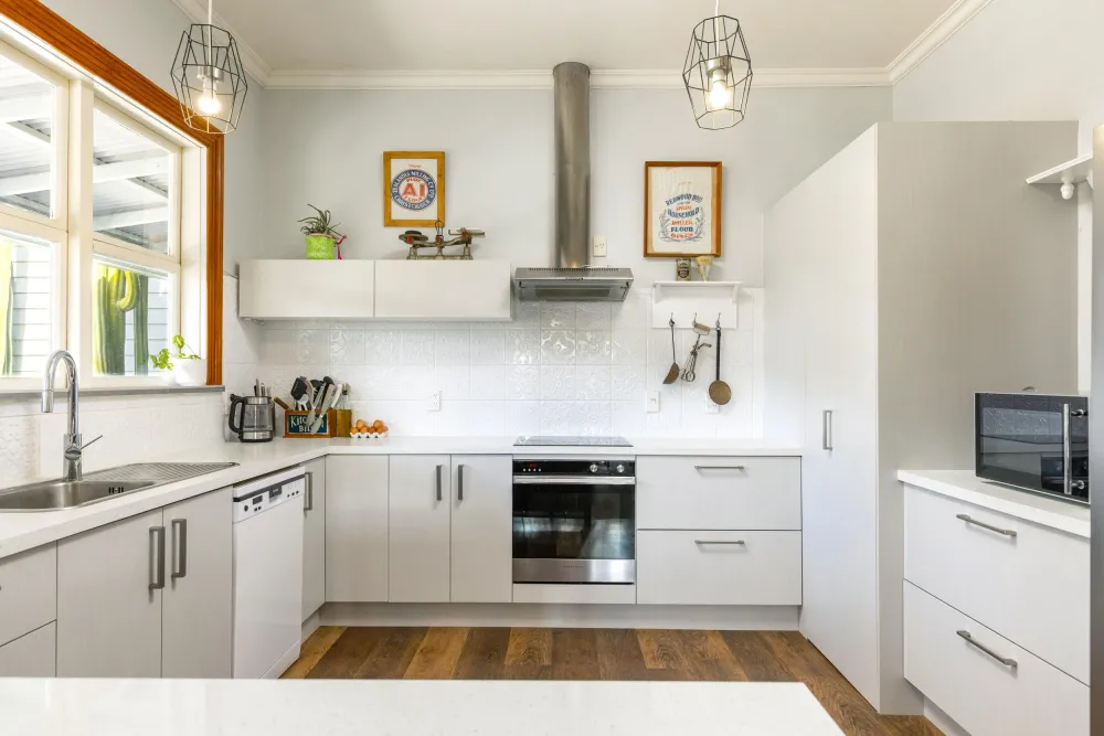 Photos of 22A Ferry Road