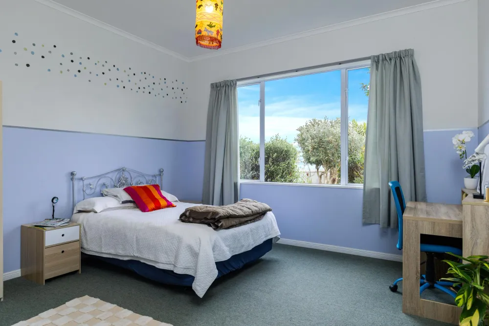 Photos of 22A Ferry Road