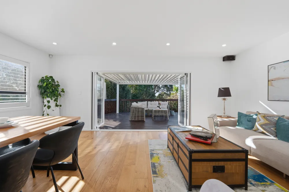 Photos of 58 Beechdale Crescent
