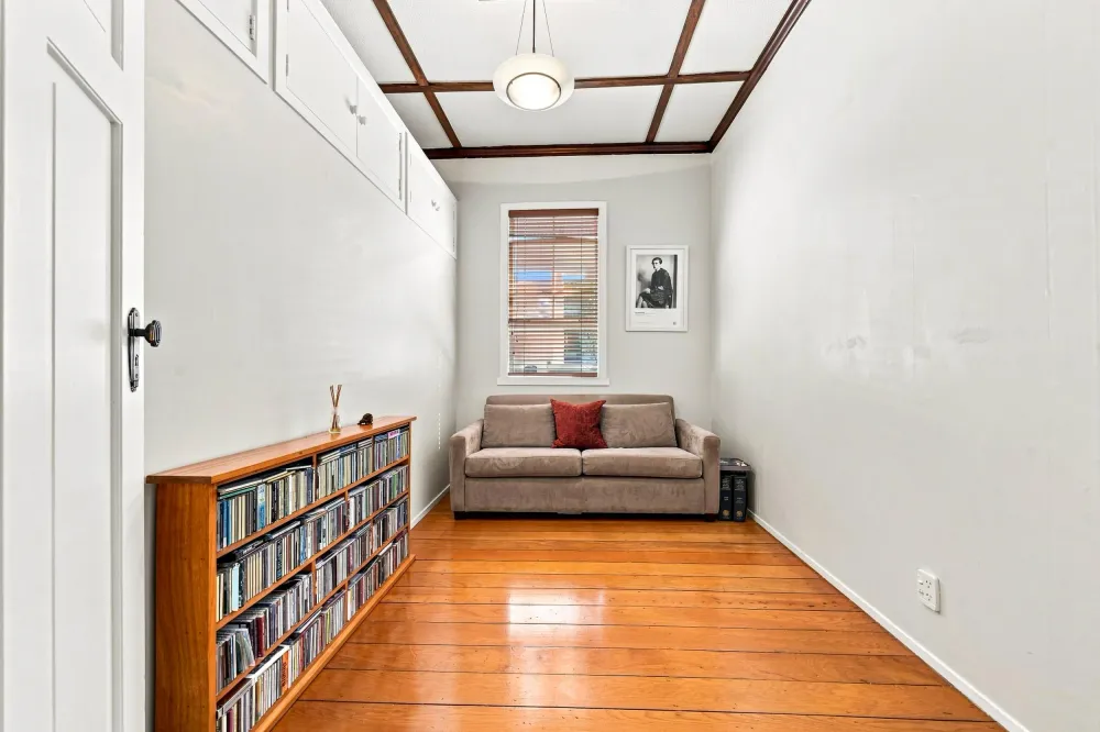 Photos of 23 Poronui Street