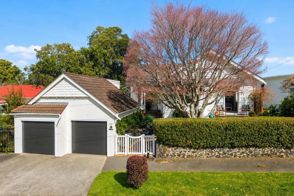 Photos of 23 Poronui Street