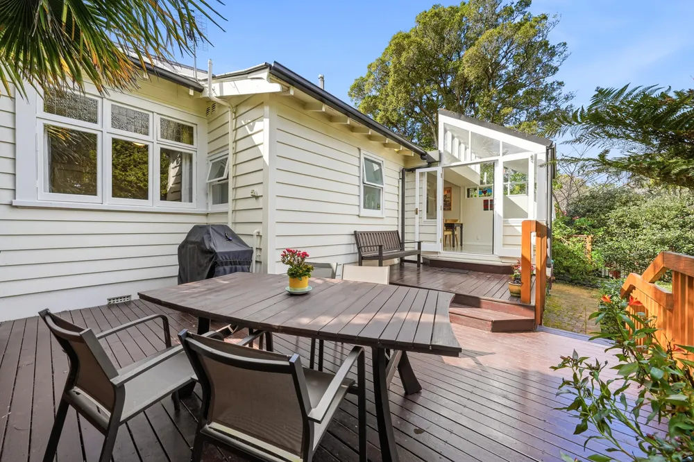 Photos of 23 Poronui Street