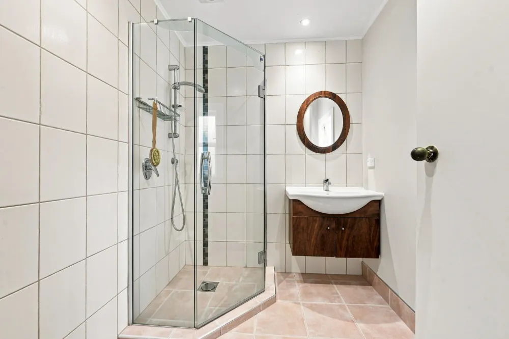 Photos of 23 Poronui Street