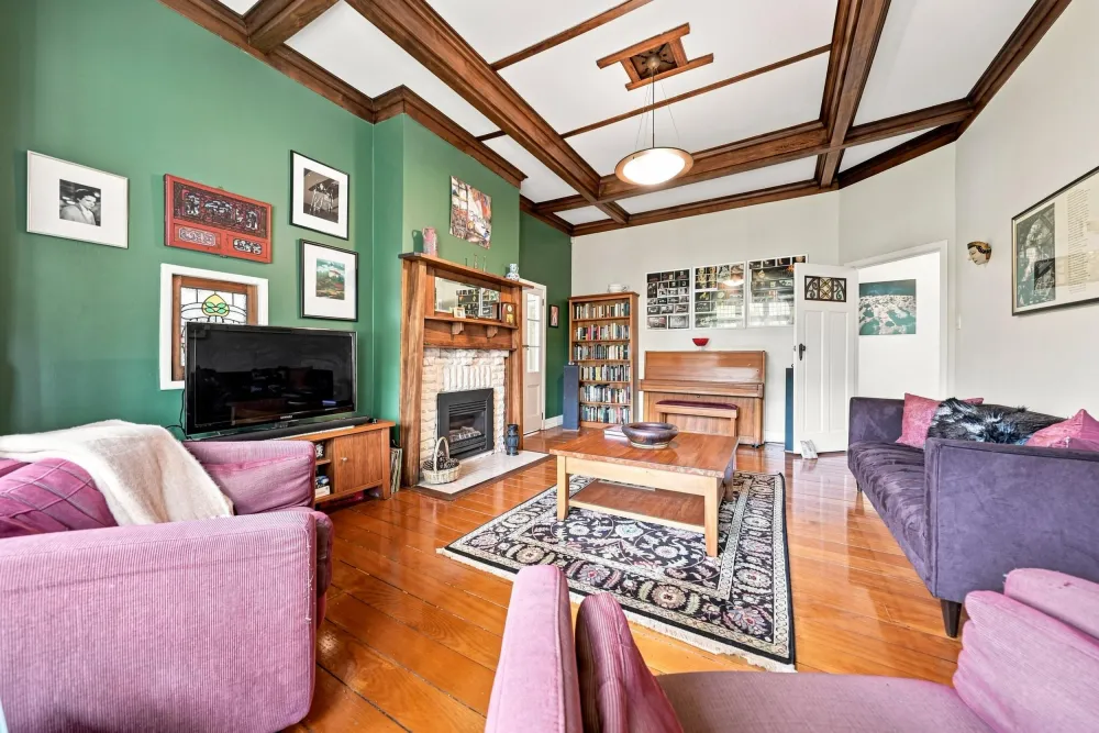 Photos of 23 Poronui Street