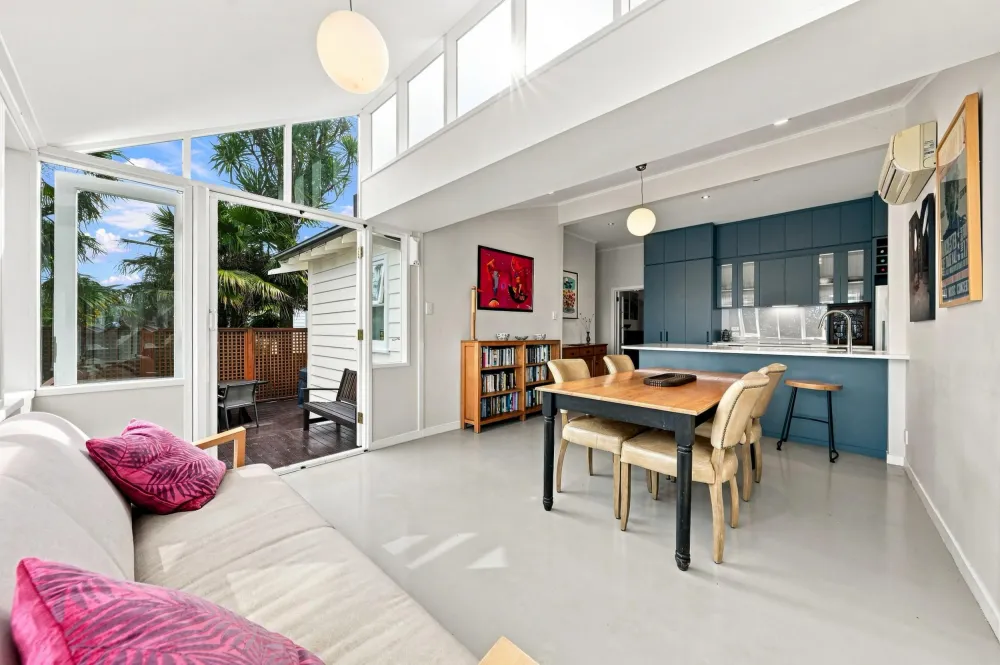Photos of 23 Poronui Street