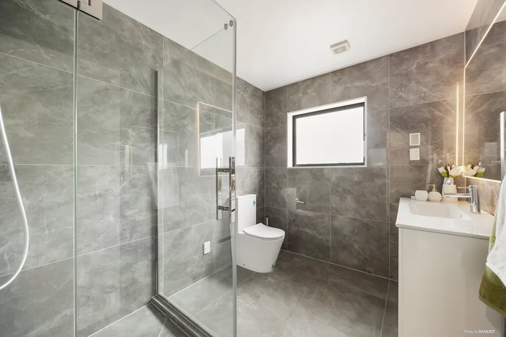 Photos of 42A Tiverton Road