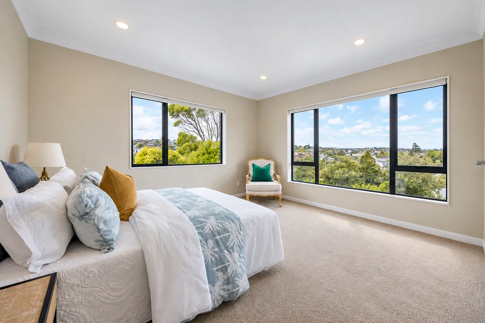 Photos of 42A Tiverton Road