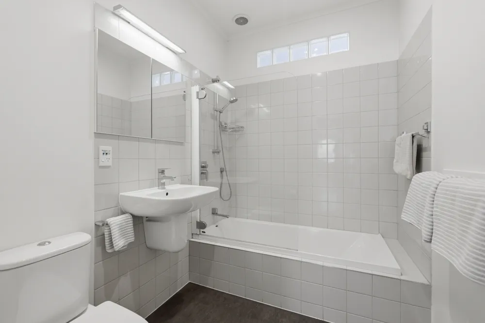 Photos of 10A Kiwitea Street
