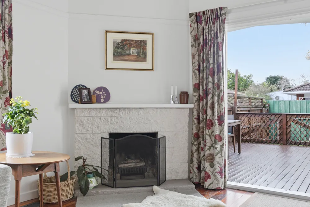 Photos of 10A Kiwitea Street