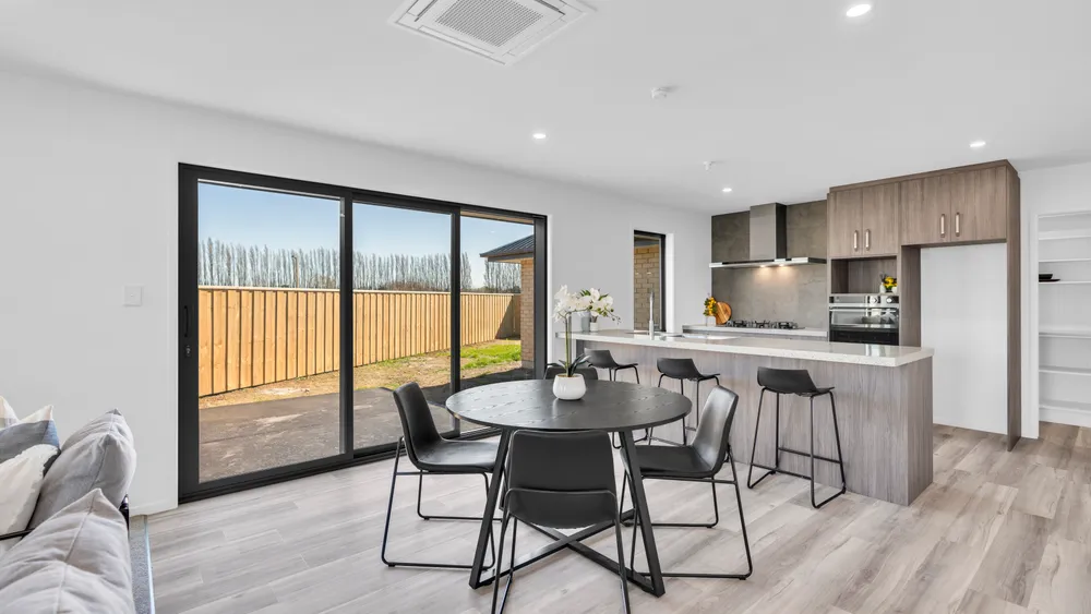 Photos of 37 Cunliffe Road
