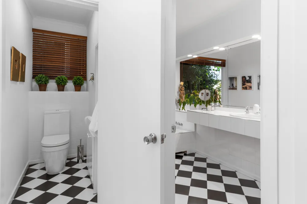 Photos of 8 Paulus Terrace