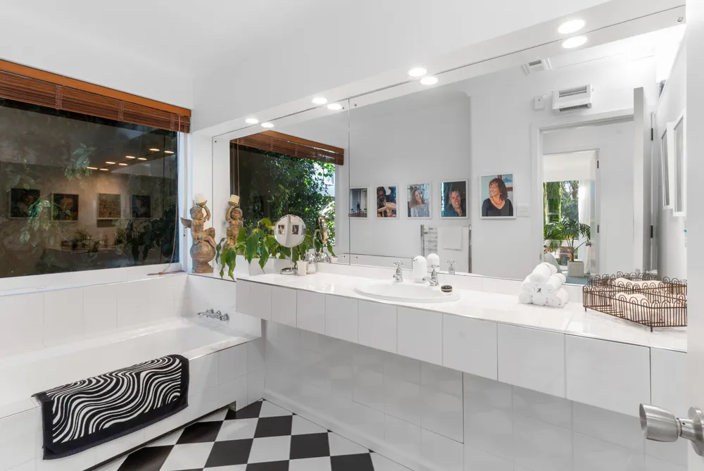 Photos of 8 Paulus Terrace