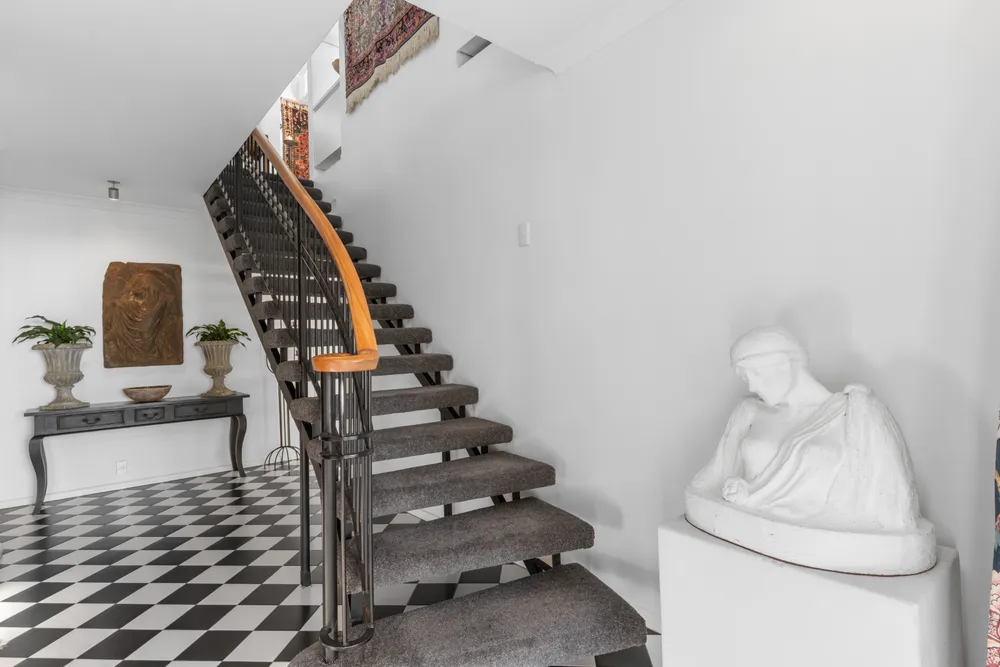 Photos of 8 Paulus Terrace