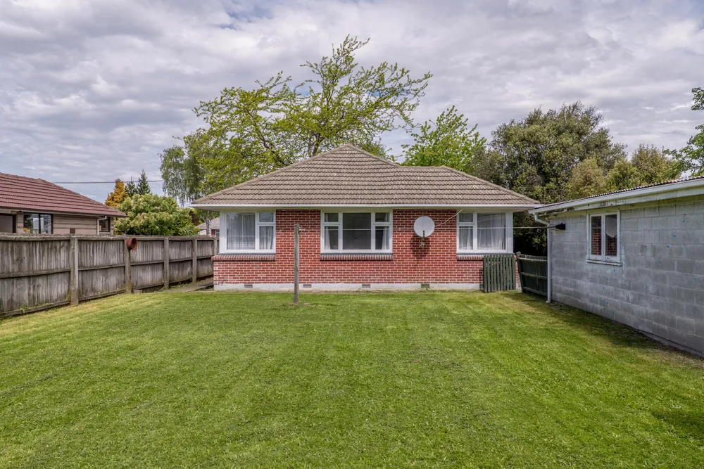 Photos of 55 Farrington Avenue