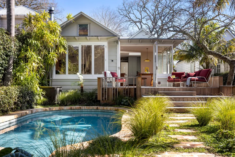 Photos of 41 Hepburn Street
