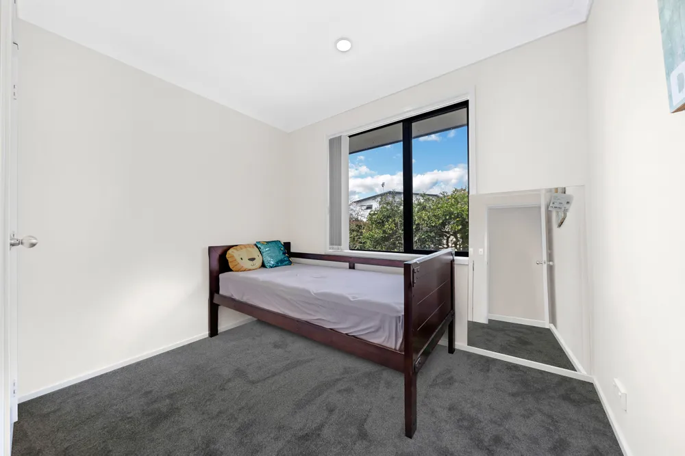 Photos of 9 Beaumonts Way