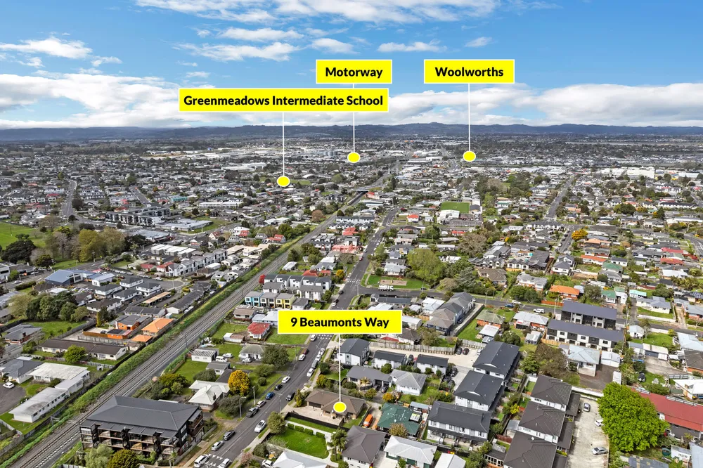 Photos of 9 Beaumonts Way