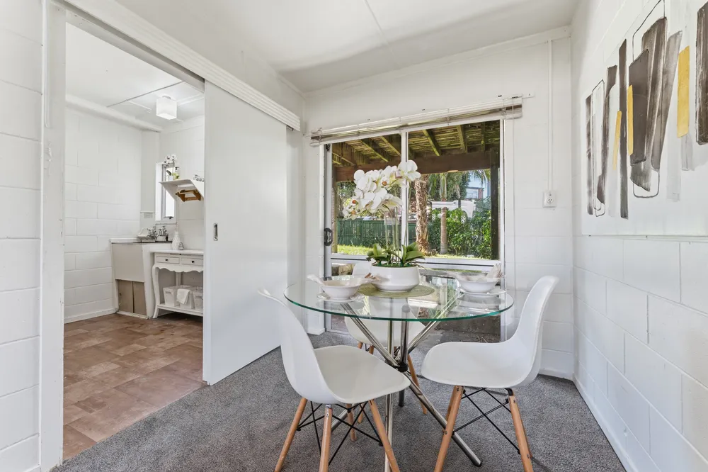 Photos of 28 Felgrove Street