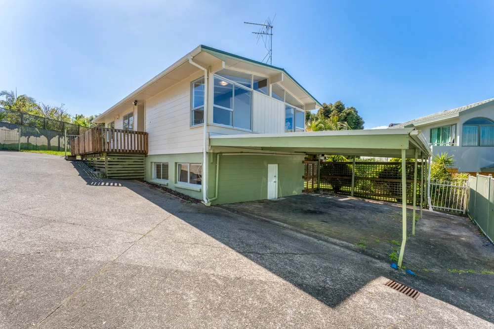 Photos of 28 Felgrove Street