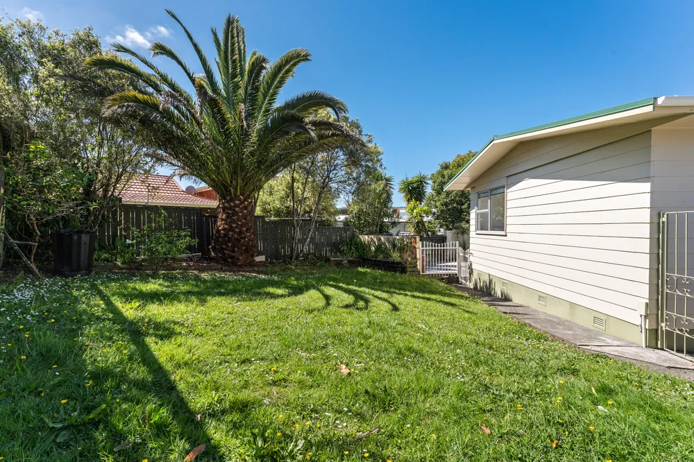 Photos of 28 Felgrove Street