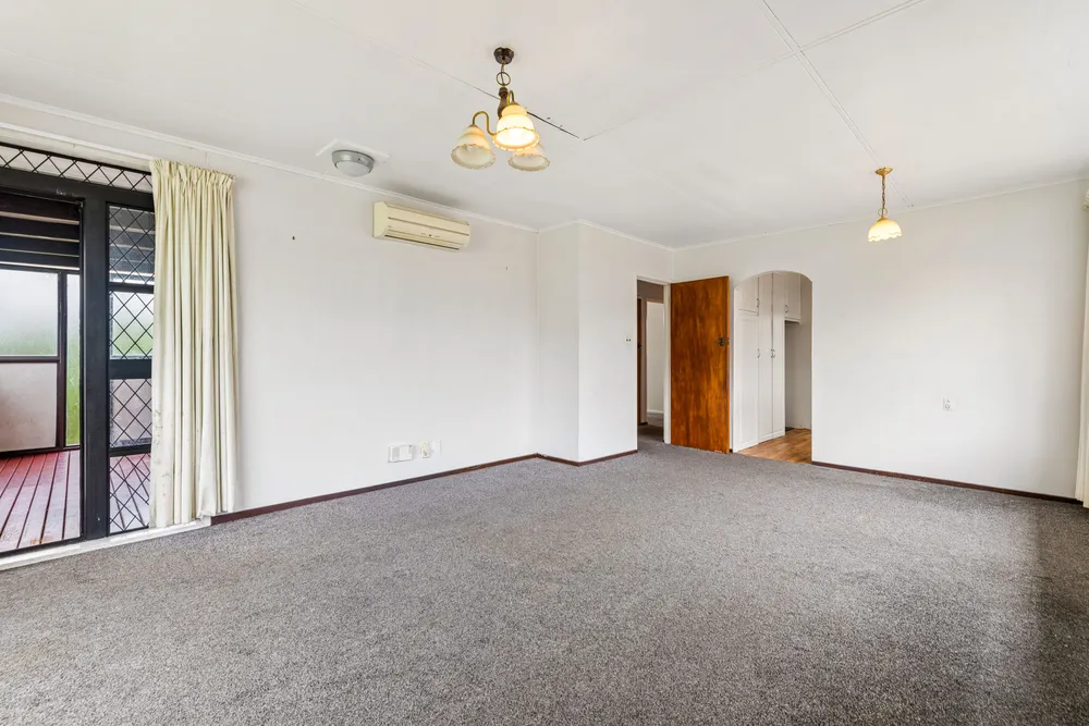 Photos of 20 Sullivan Avenue