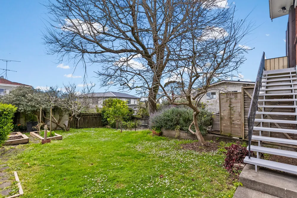 Photos of 18 Cotton Street