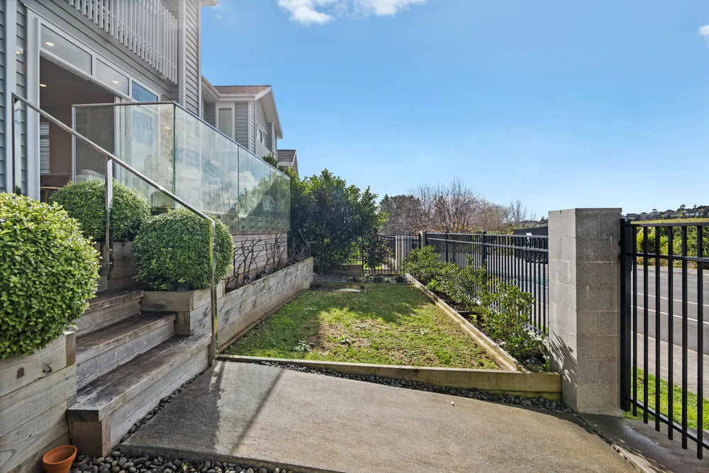 Photos of 157C Bonair Crescent