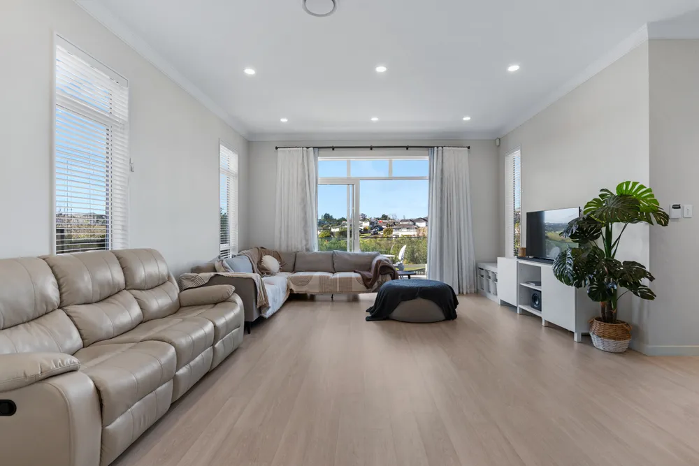 Photos of 157C Bonair Crescent