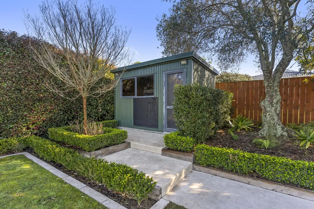 Photos of 1 Cassino Street