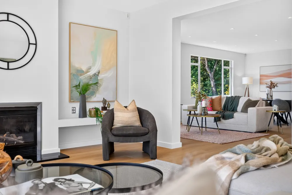 Photos of 17 Mansion Court