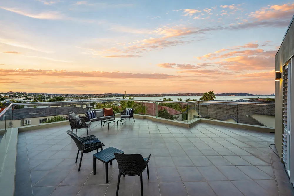 Photos of 17 Mansion Court