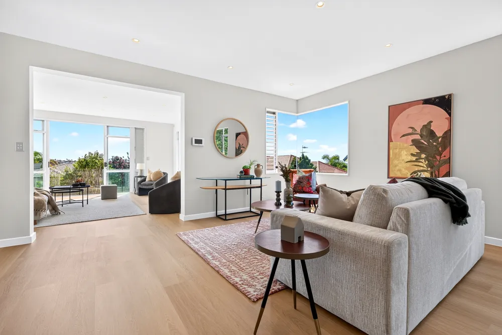 Photos of 17 Mansion Court