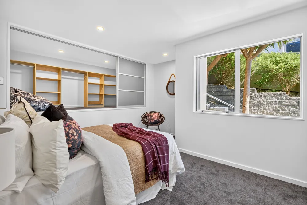Photos of 17 Mansion Court