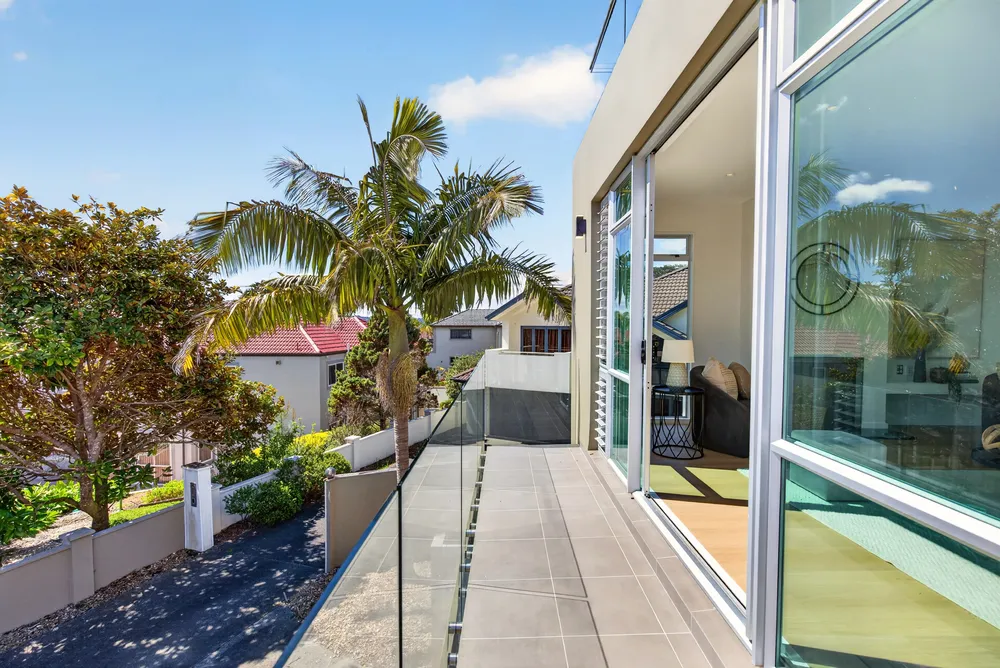 Photos of 17 Mansion Court