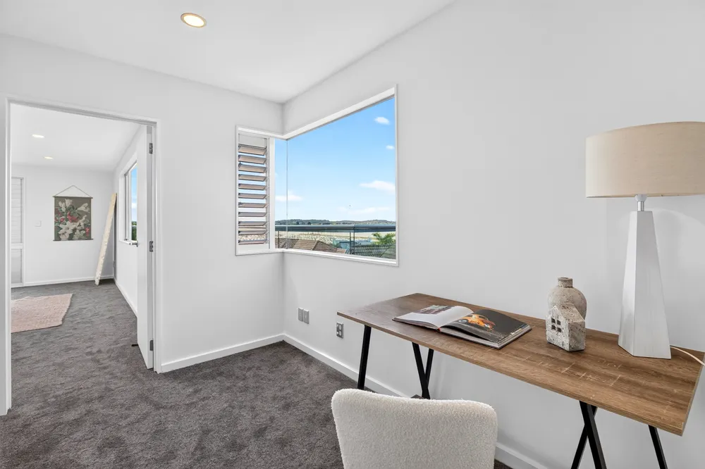Photos of 17 Mansion Court