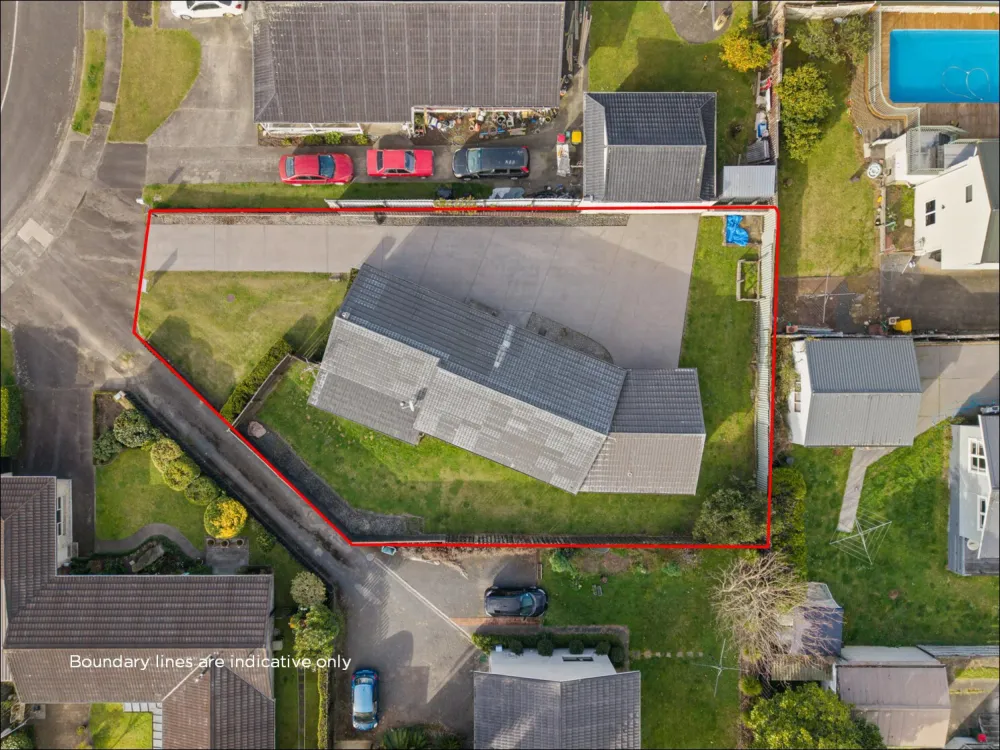 Photos of 18 Knightsbridge Place